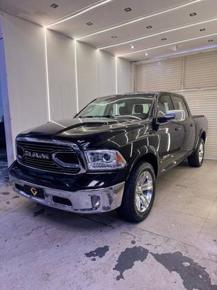 RAM CLASSIC 5.7 V8 GASOLINA LARAMIE CD 4X4 AUTOMÁTICO RAM CLASSIC 5.7 V8 GASOLINA LARAMIE CD 4X4 AUTOMÁTICO